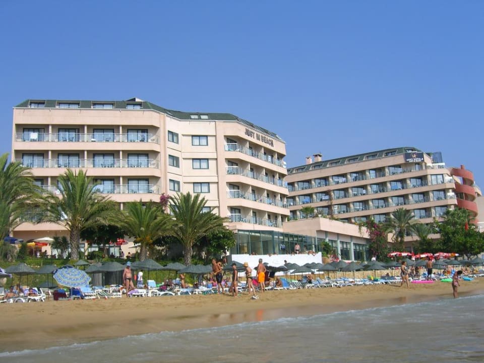 Hotelansicht vom Meer aus Aska Hotel Just in Beach