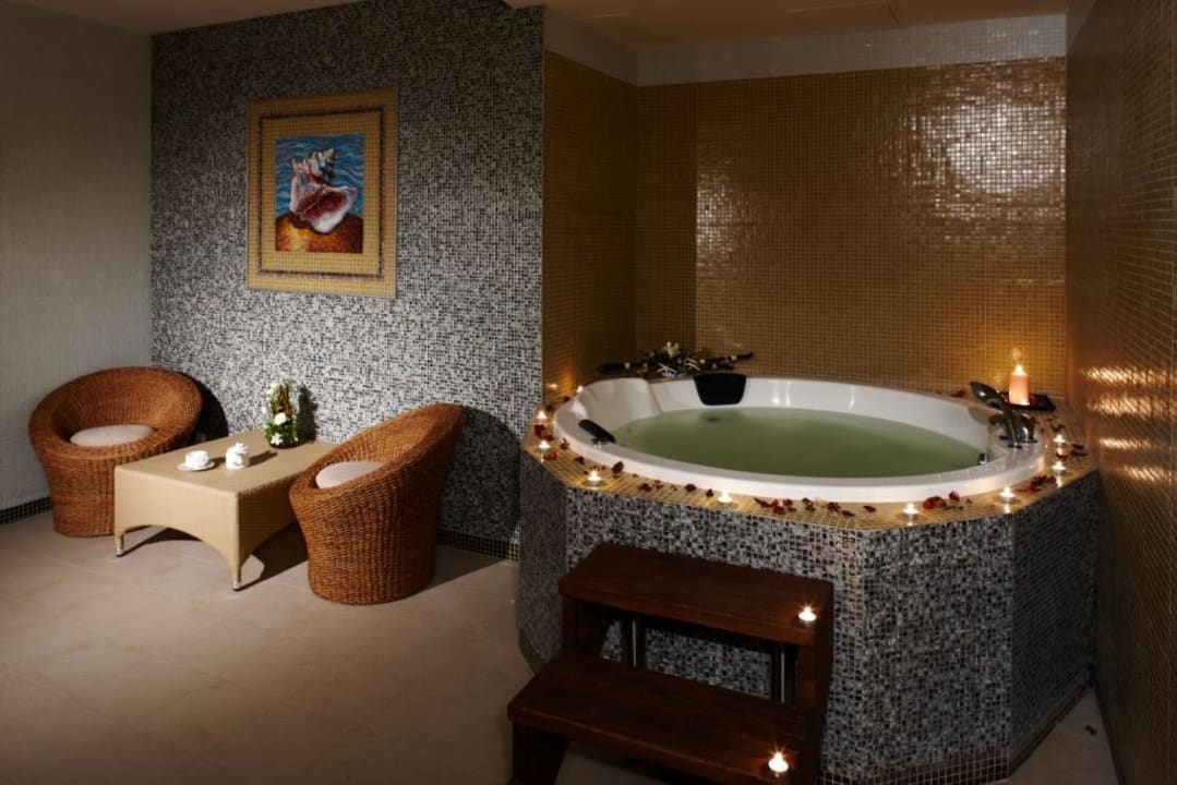 SPA зона Hotel ForRestMix Club