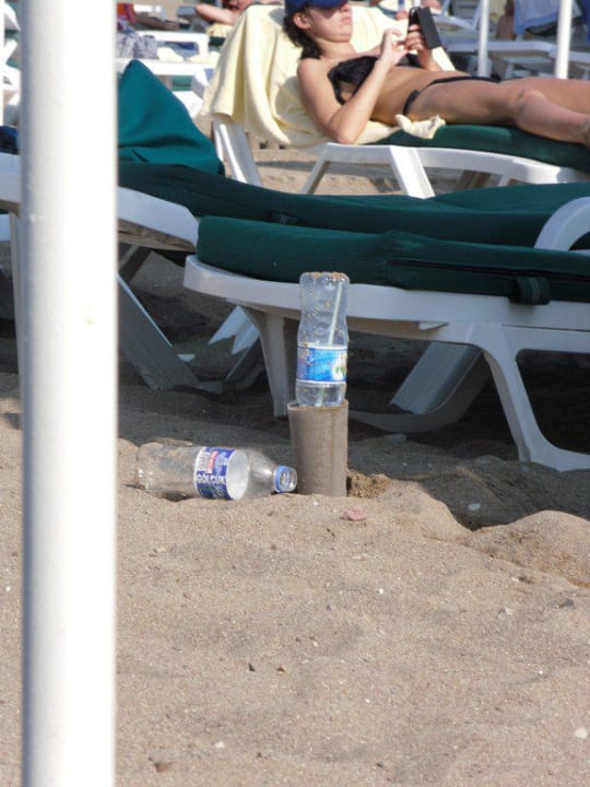 Müll am Strand IC Hotels Santai Family Resort