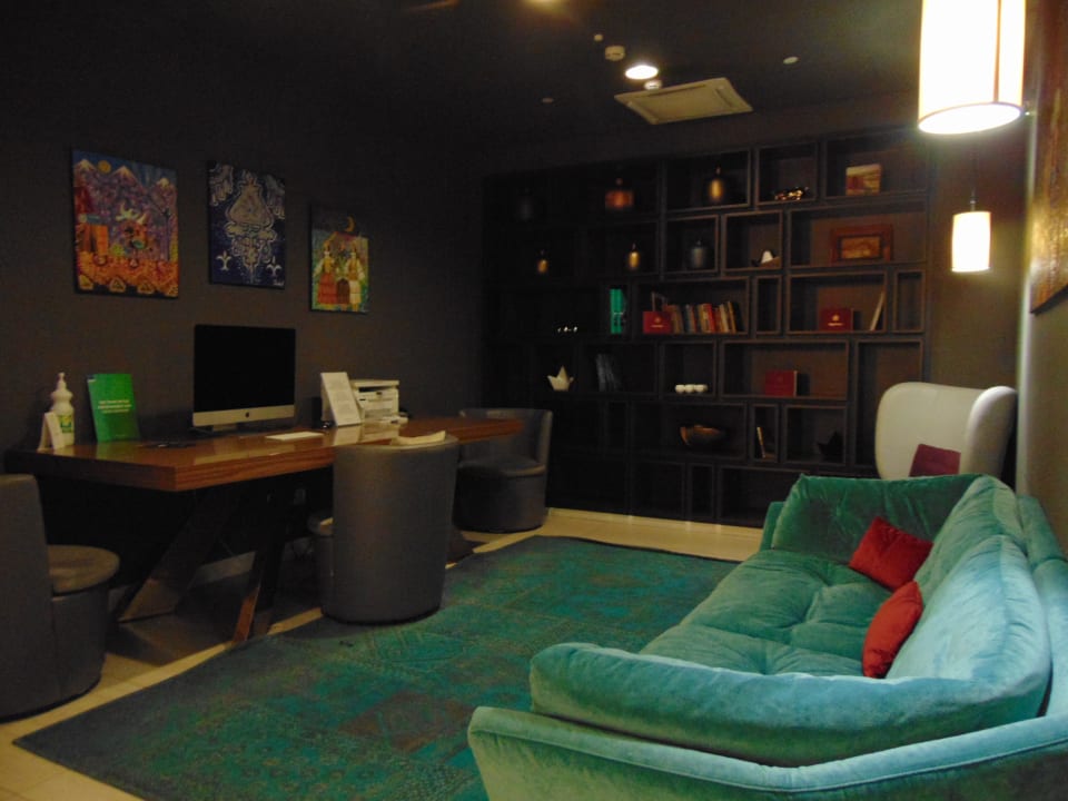 Lobby Mercure Almaty City Center