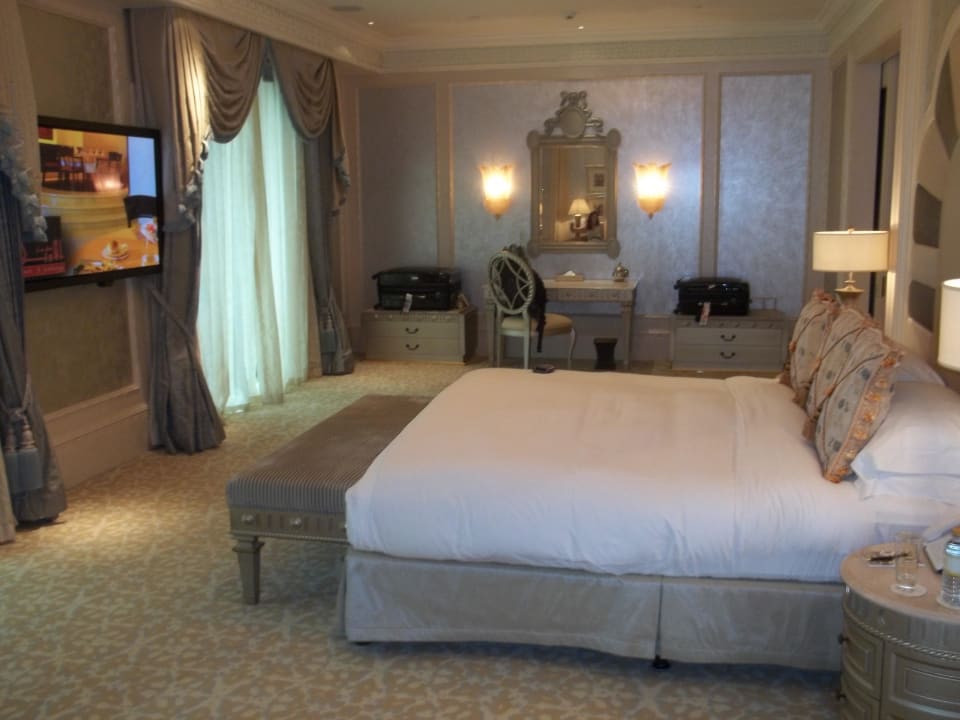 Khaleej Deluxe Suite Emirates Palace Mandarin Oriental