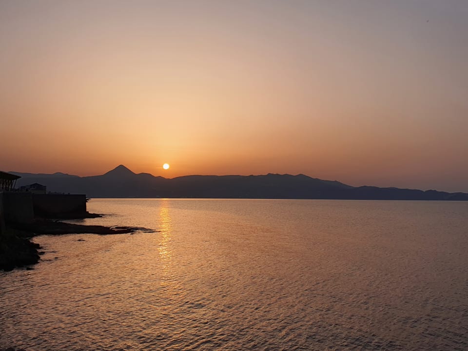 Ausblick Apollonia Beach Resort & Spa