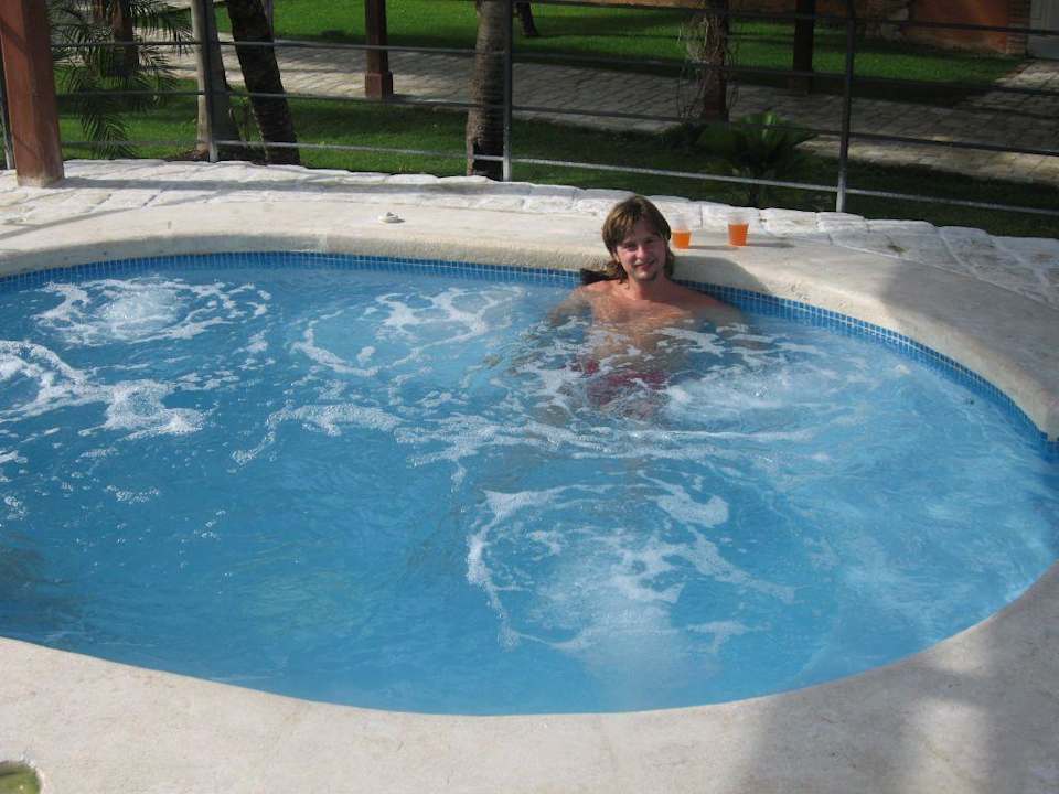 Jacuzzi Villas Bavaro Resort & Spa