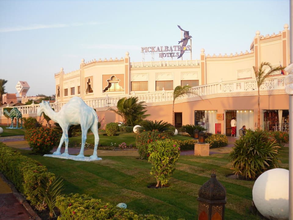 Außenansicht Pickalbatros Palace Resort