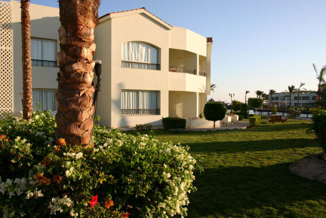 Gartenanlage Pickalbatros Dana Beach Resort - Hurghada