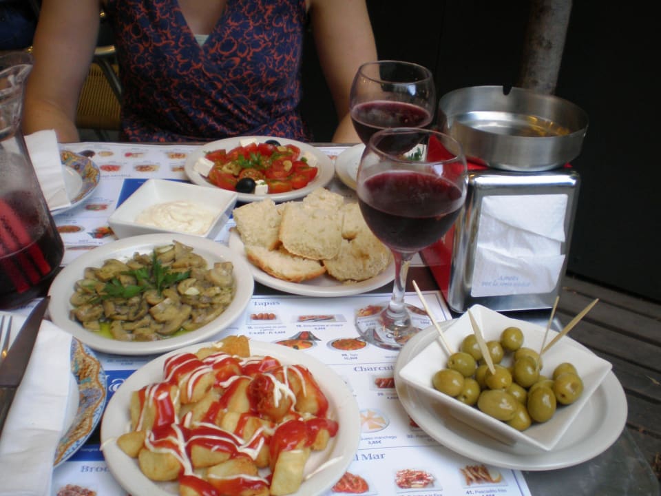 Tapas, Restaurant in Barcelona Hotel Barcelona Condal Mar Affiliated by Meliá