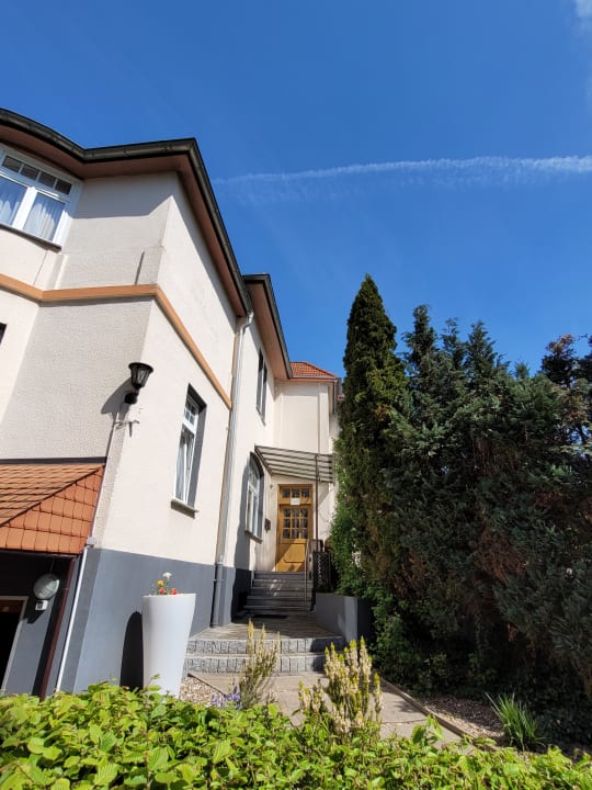 Außenansicht Hotel Rosengarten