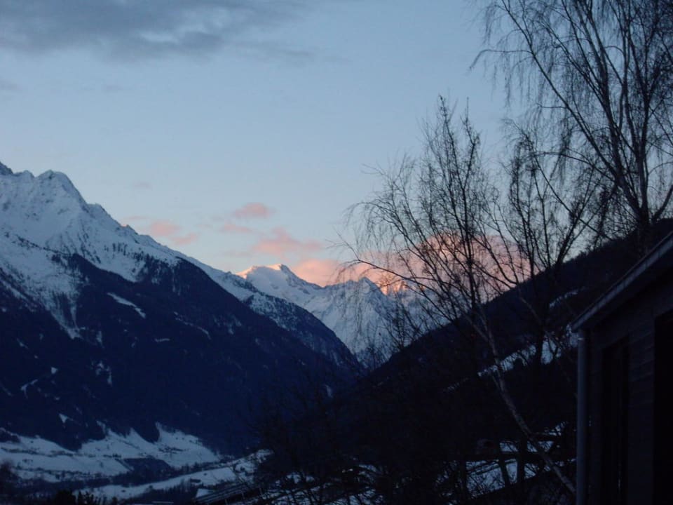 Blick vom Hotelbalkon zum Gletscher Hotel Oberhofer