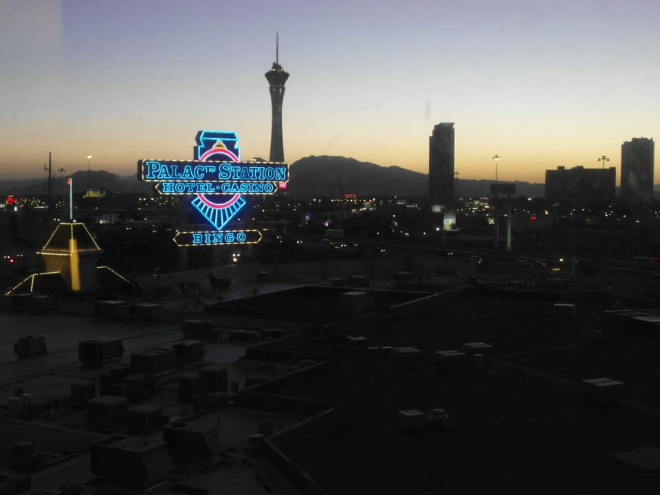 Gegen Stratospheren-Tower Palace Station Hotel & Casino