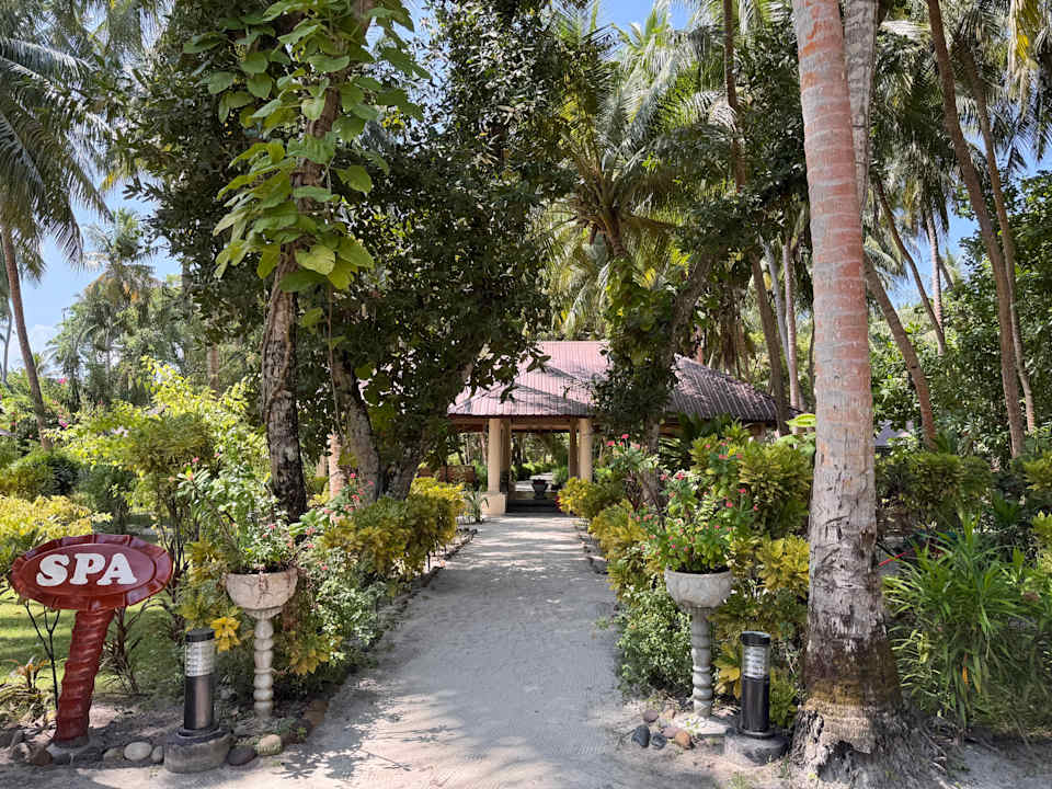 Gartenanlage Filitheyo Island Resort