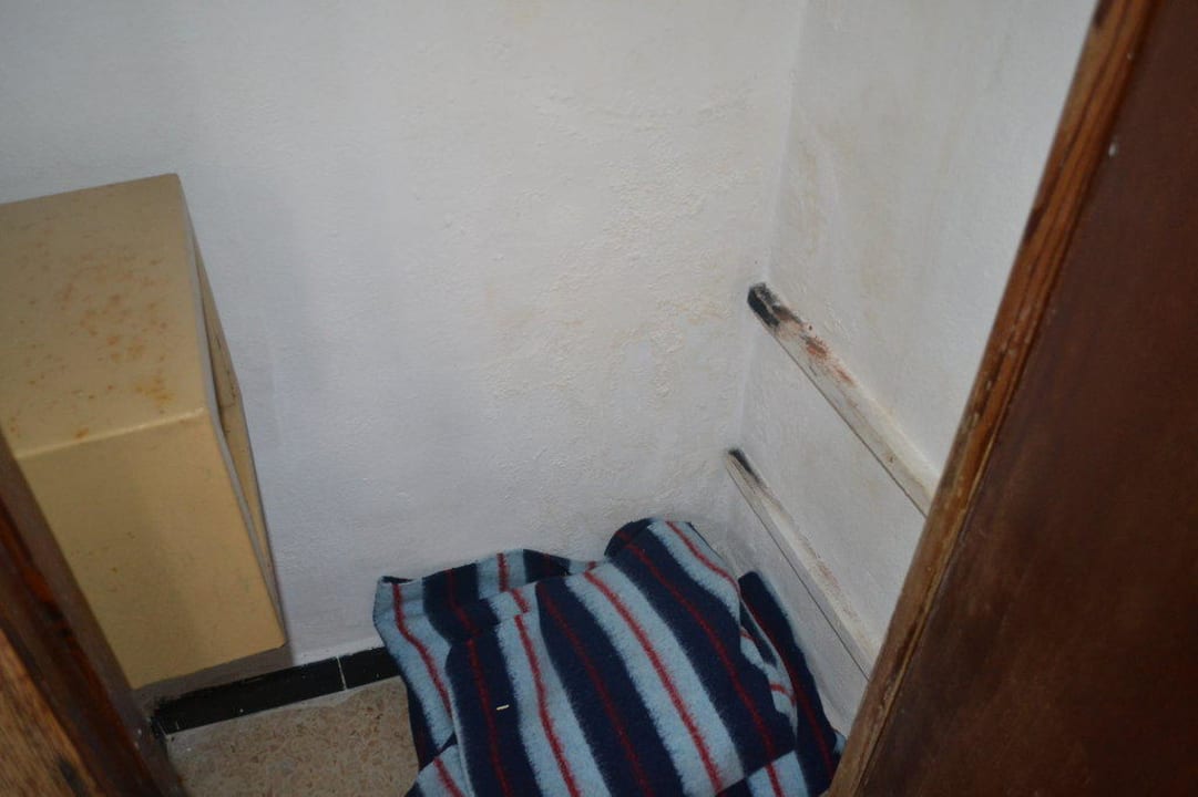 Wandschrank mit Safe BJ Playamar Hotel & Apartamentos