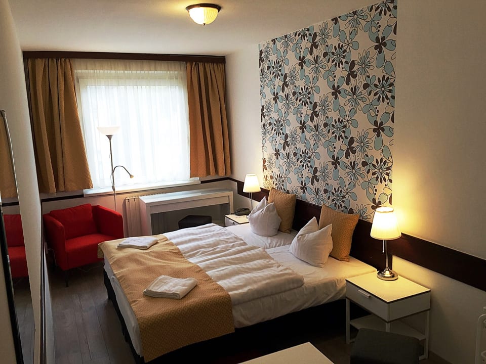 Zimmer Hotel Gloria Budapest City Center