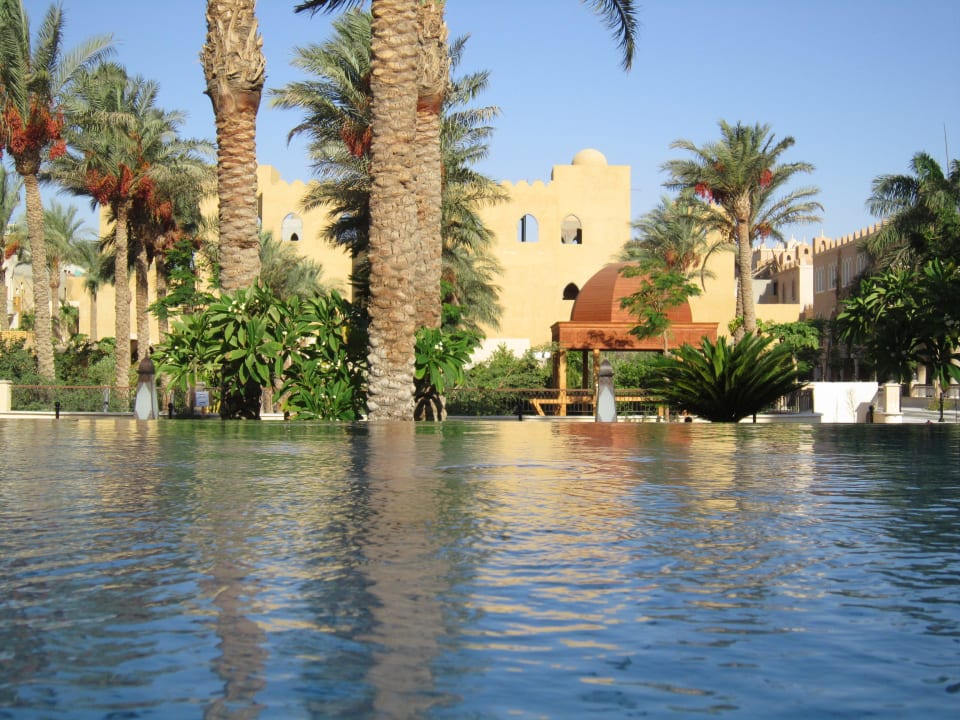 Kleines Becken vor dem Eingang Makadi Spa - Adults only