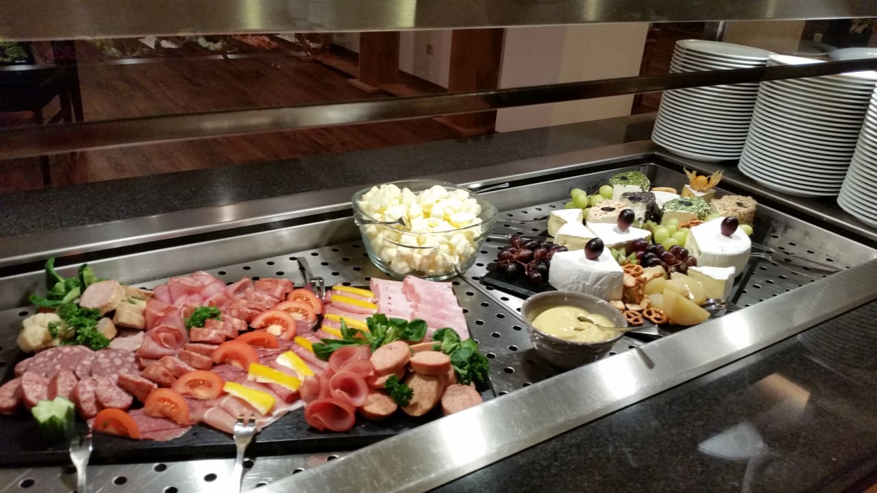 Abendbuffet Hasseröder Burghotel Wernigerode • Holidaycheck Sachsen Anhalt Deutschland 6235