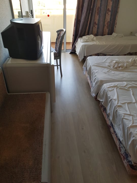 Zimmer Esperides Beach Resort