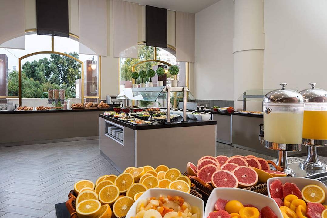 Dining room Leonardo Hotel Negev