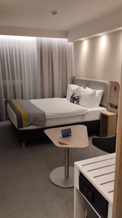 Zimmer Holiday Inn Express Wuppertal - Hauptbahnhof