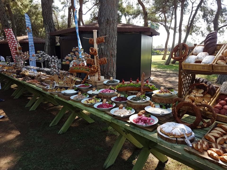 Gastro Xanadu Resort Hotel