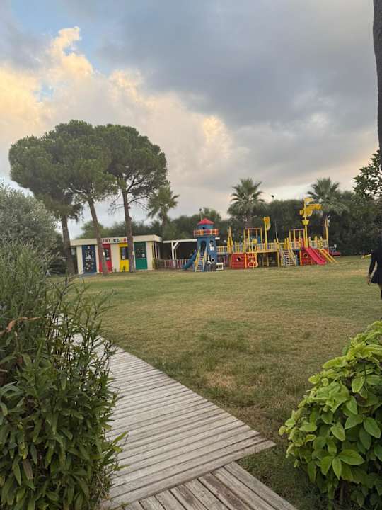 Gartenanlage Diamond De Luxe Hotel & Spa