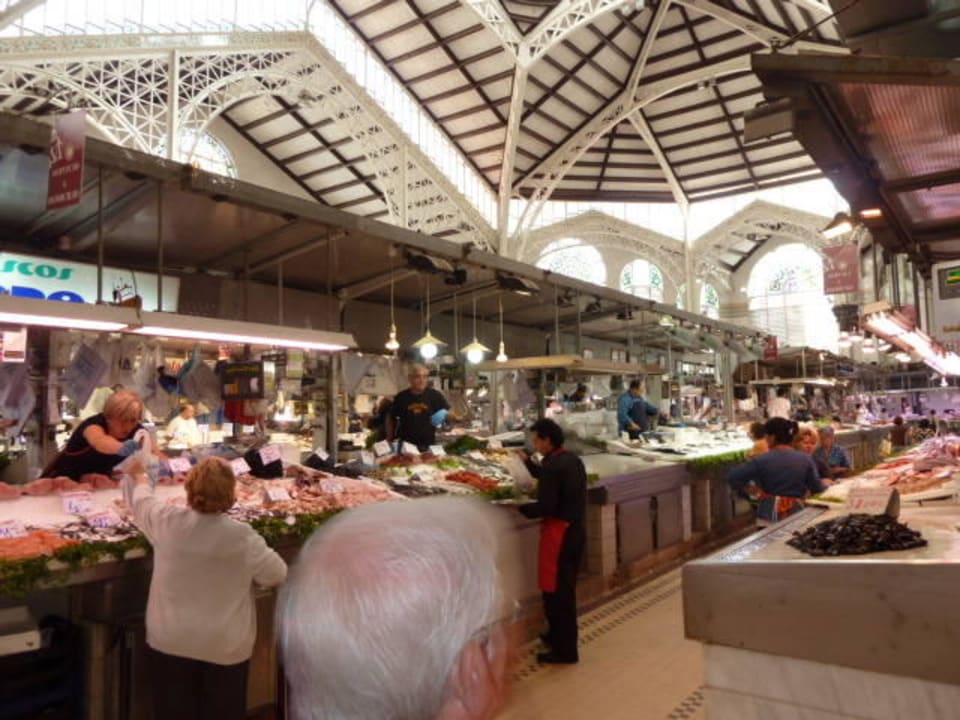 Fischmarkt One Shot Palacio Reina Victoria 04