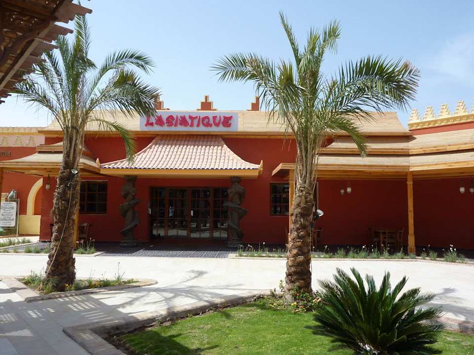 Asiate  Pickalbatros Alf Leila Wa Leila Resort - Neverland Hurghada