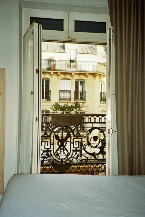 Blick zum Balkon Hotel Libertel Gare de L'Est Francais