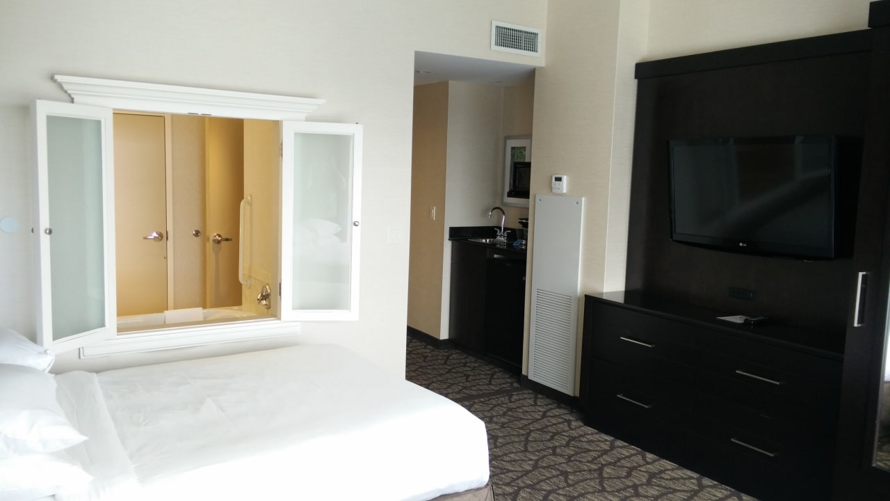 Zimmer Embassy Suites Hotel Niagara Falls / Fallsview