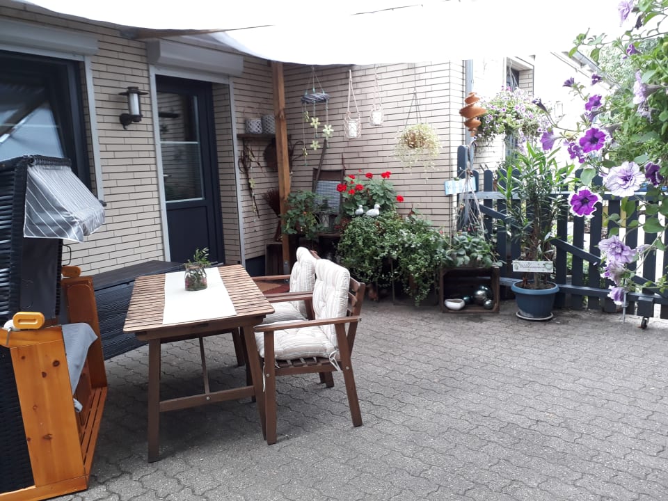 Außenansicht XXS Appartement - Studio für 2 Gäste mit Terrasse und Strandkorb
