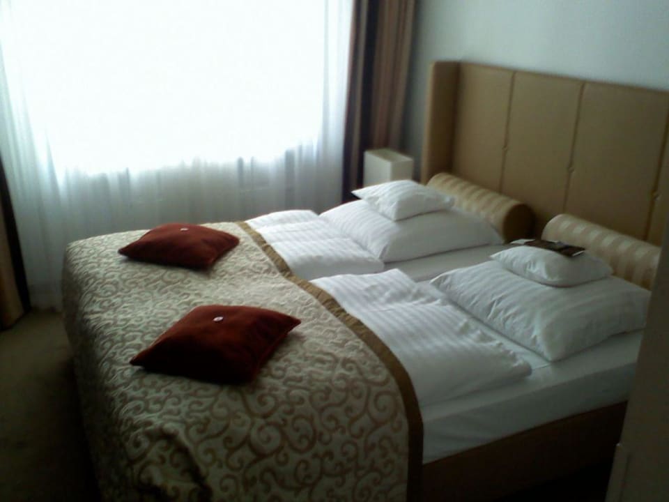 Zimmer Lindner Hotel Frankfurt Main Plaza, part of JdV by Hyatt
