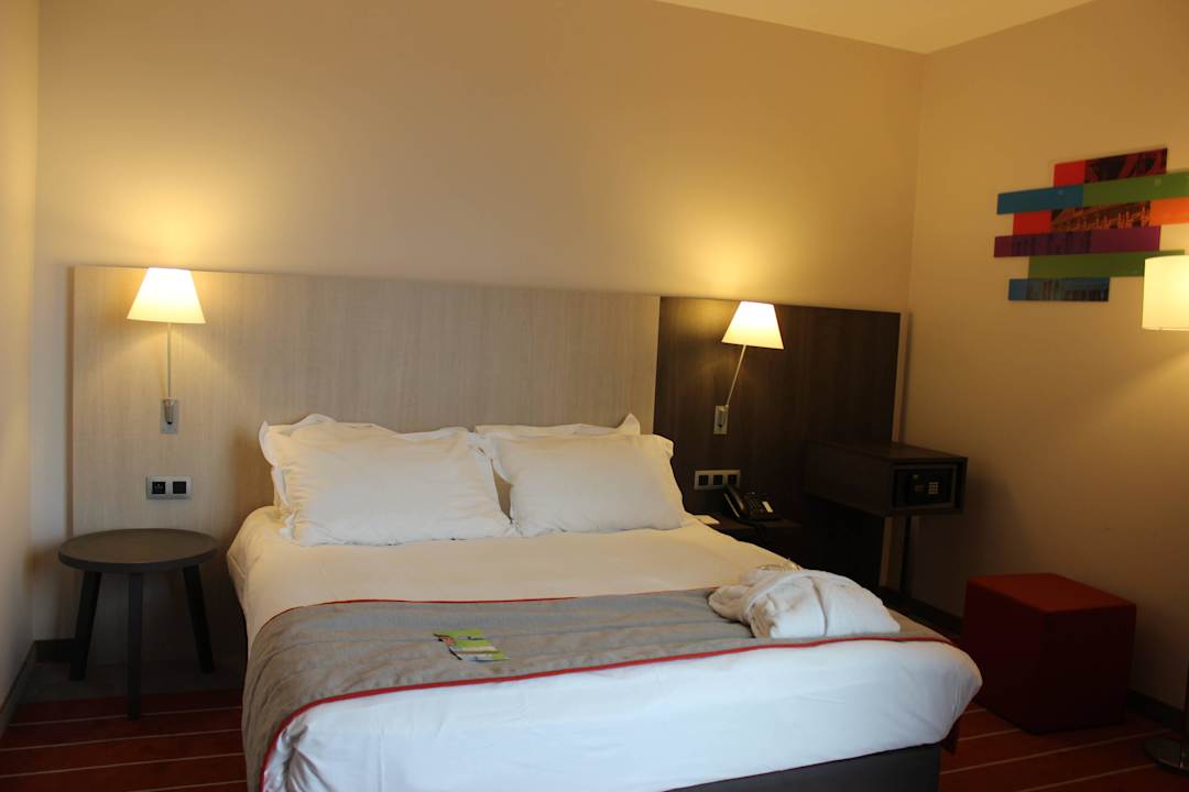 Bett Park Inn By Radisson Lille Grand Stade