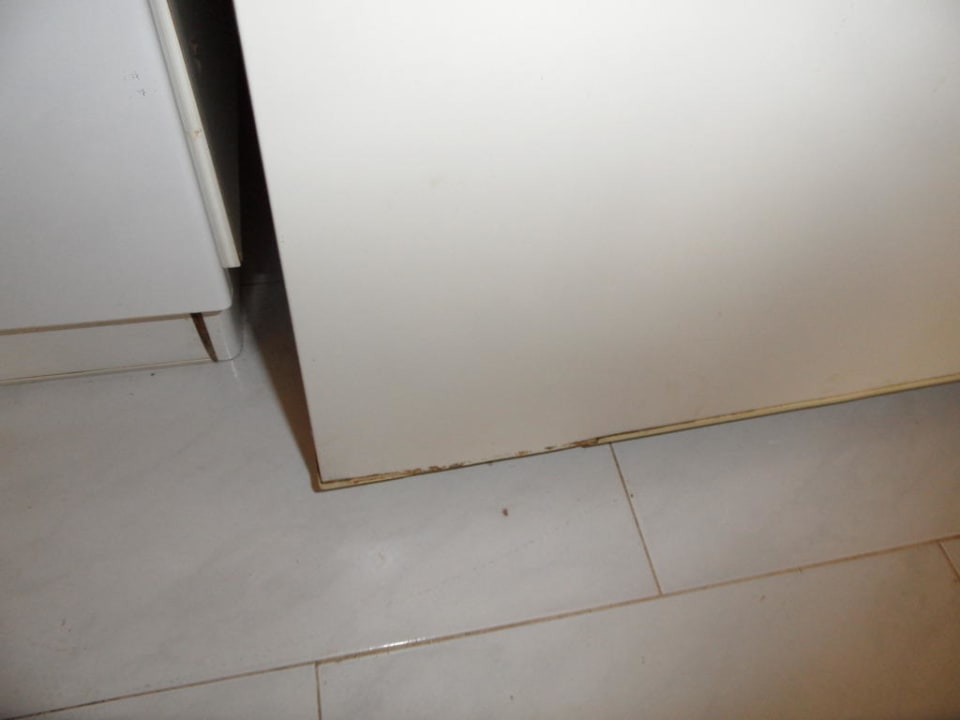 Verrosteter Kühlschrank Apartments La Piramide