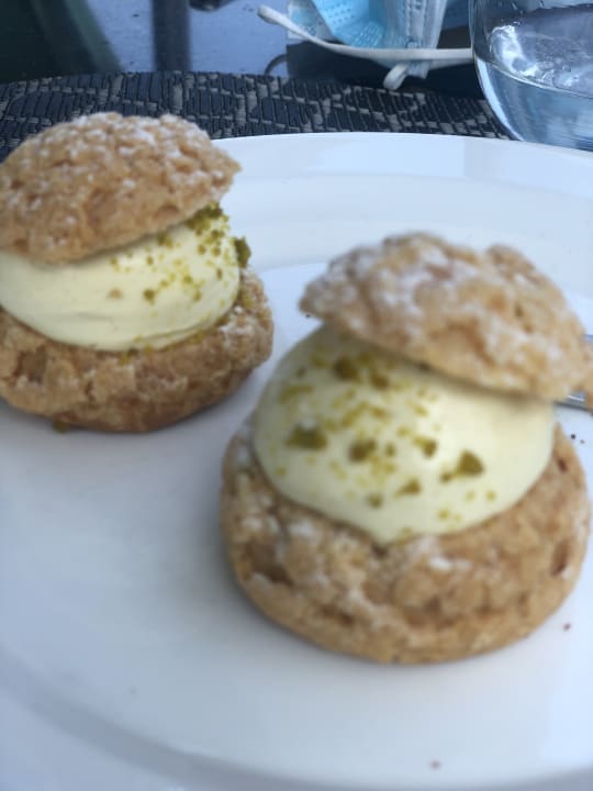 Gastro Kuramathi Maldives