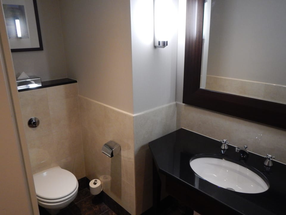 Gästebadezimmer InterContinental Warszawa