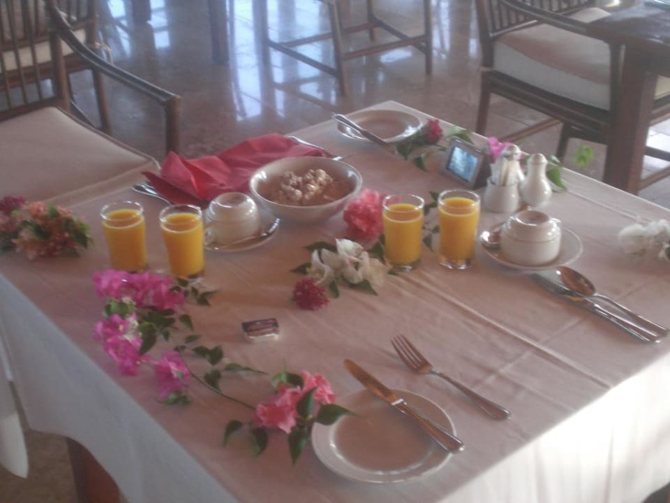 Frühstückstisch Sun Siyam Olhuveli