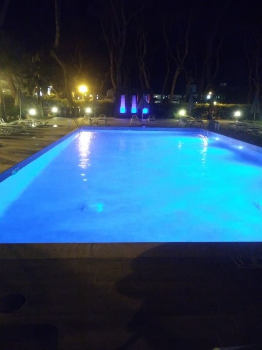 Pool Hotel Riu Festival