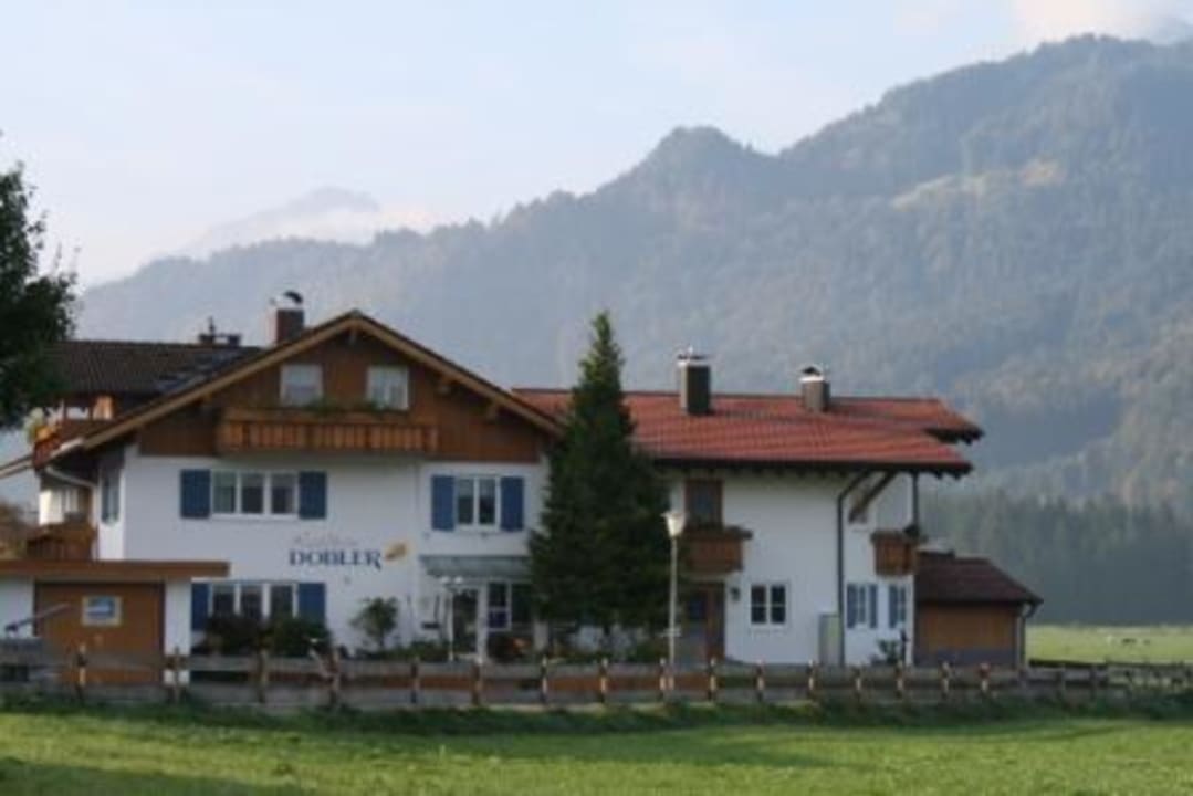 Landhaus Dobler von Westen Ferienwohnungen Landhaus Dobler