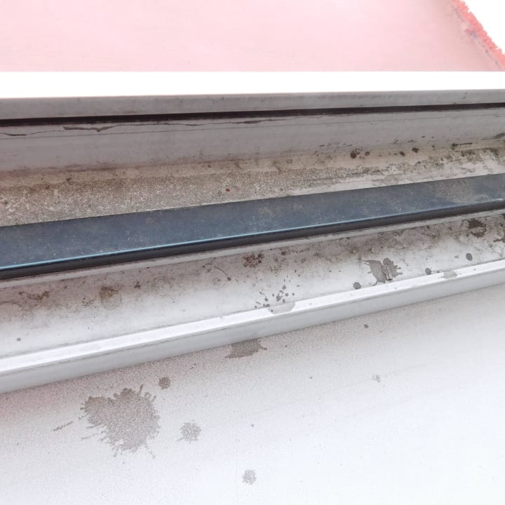 Fensterrahmen Hotel B1 Alt-Kaulsdorf