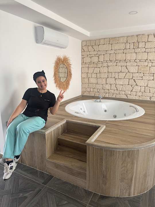 Zimmer Dream Qum Village