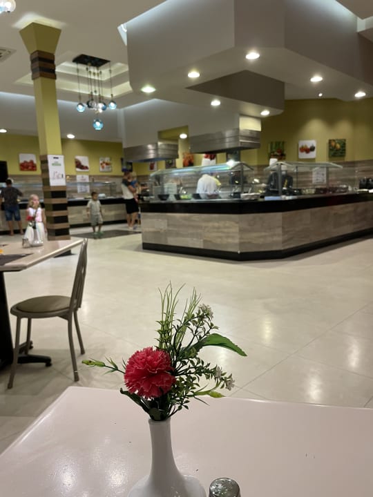 Gastro Lotus Bay Beach Resort