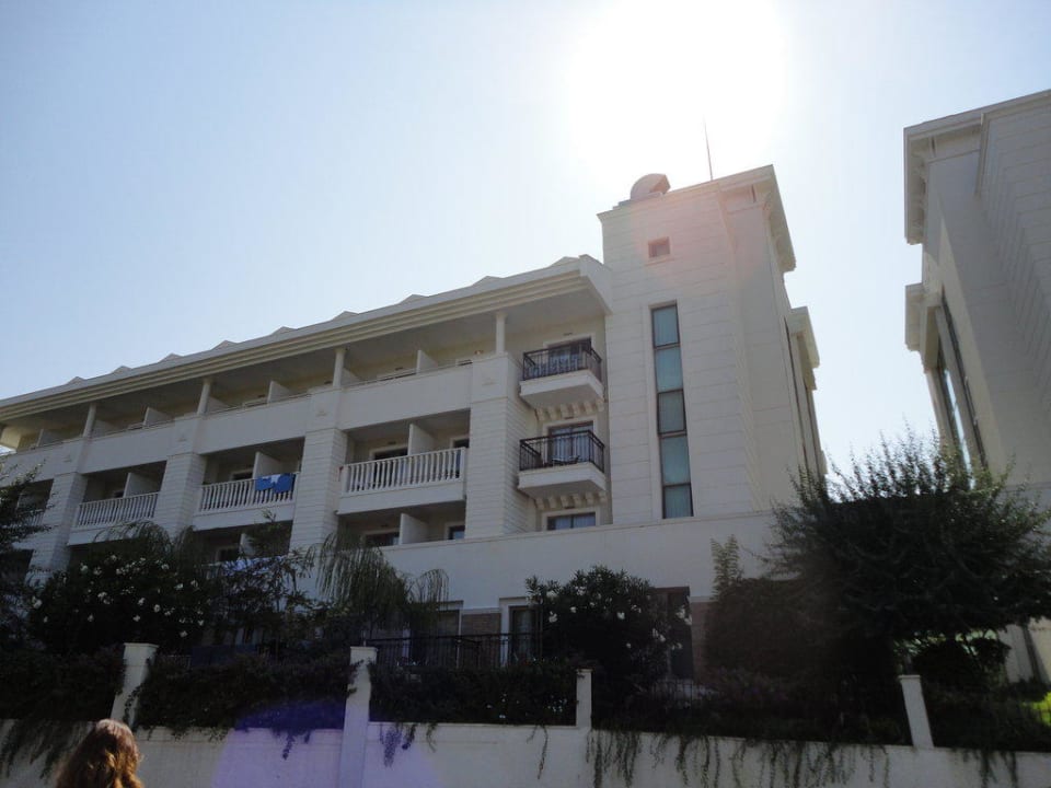 Alba Queen Alba Queen Hotel