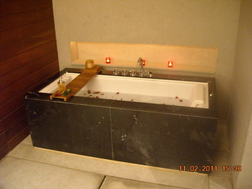 Bad SO Sofitel Hua Hin