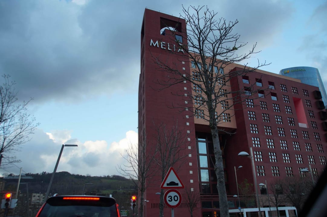 Aussenansicht Hotel Melia Bilbao