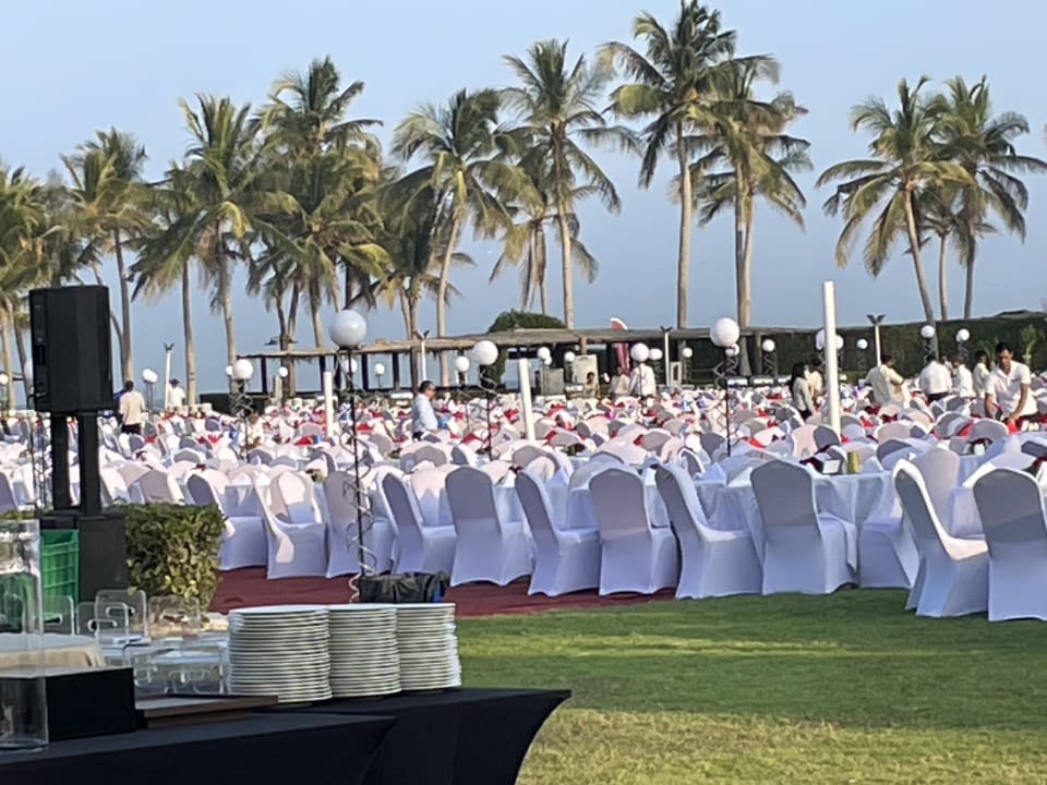 Gastro Fanar Hotel & Residences Salalah Beach