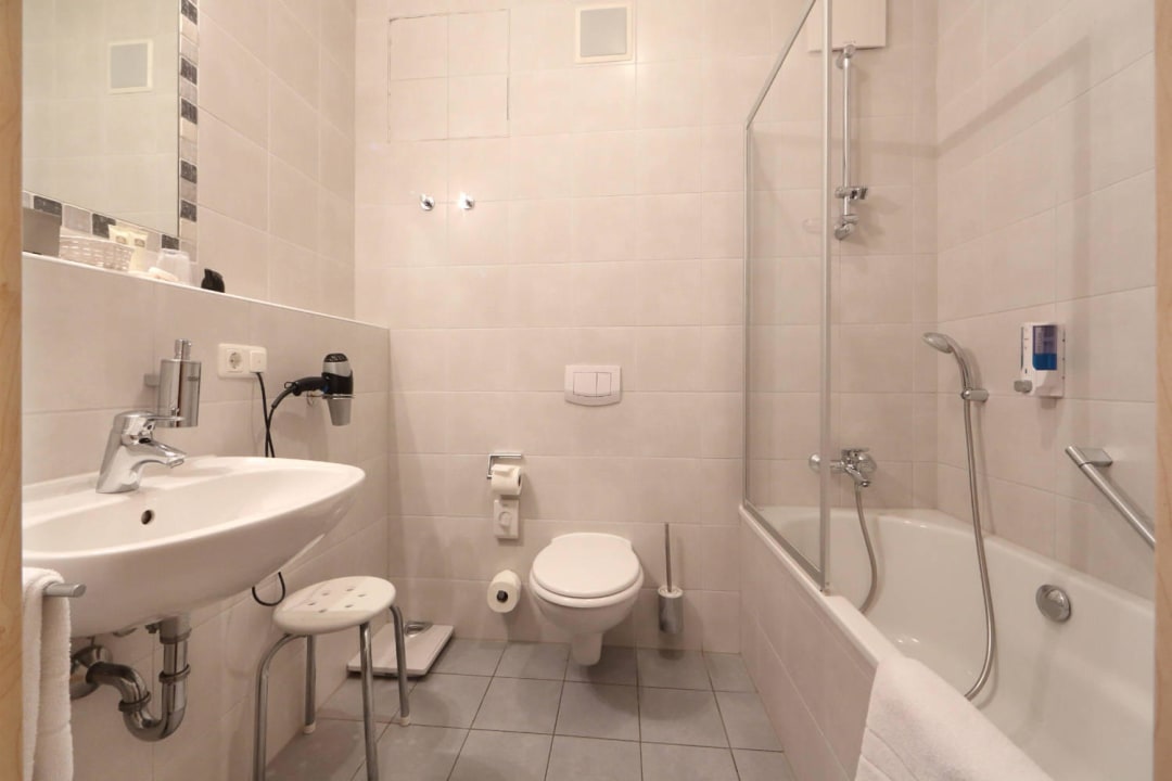 Badezimmer Aalener Römerhotel am Weltkulturerbe Limes