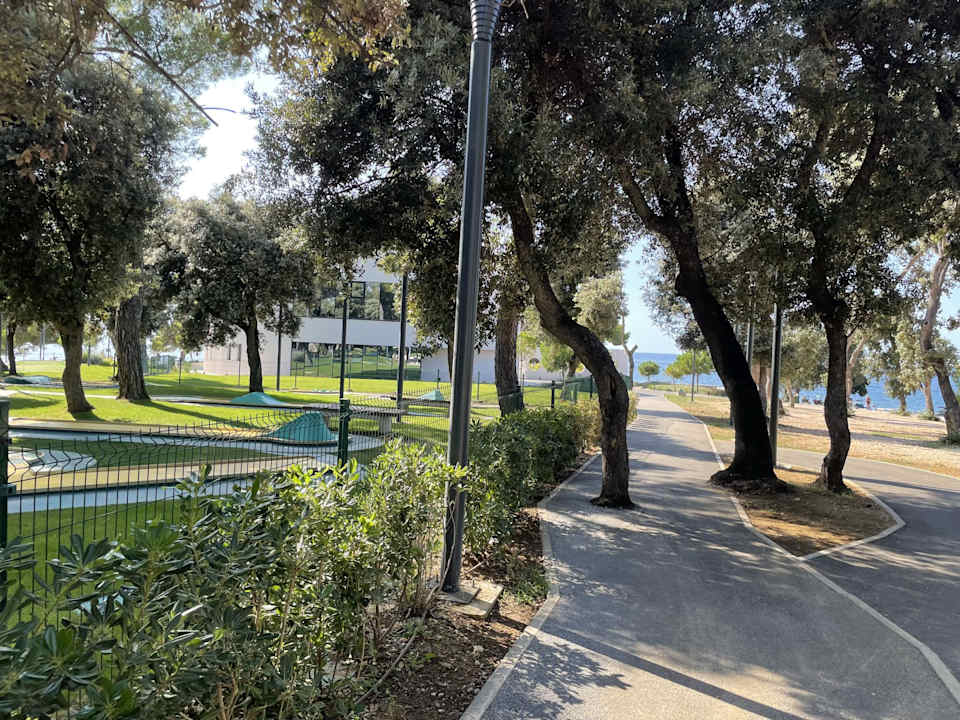 Gartenanlage Hotel Pinija