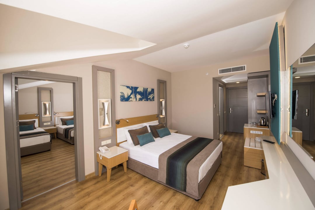 Familienzimmer Palm World Side Resort & Spa