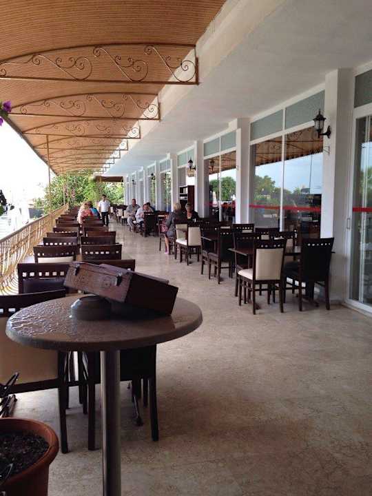 Ресторан Hotel Ideal Beach