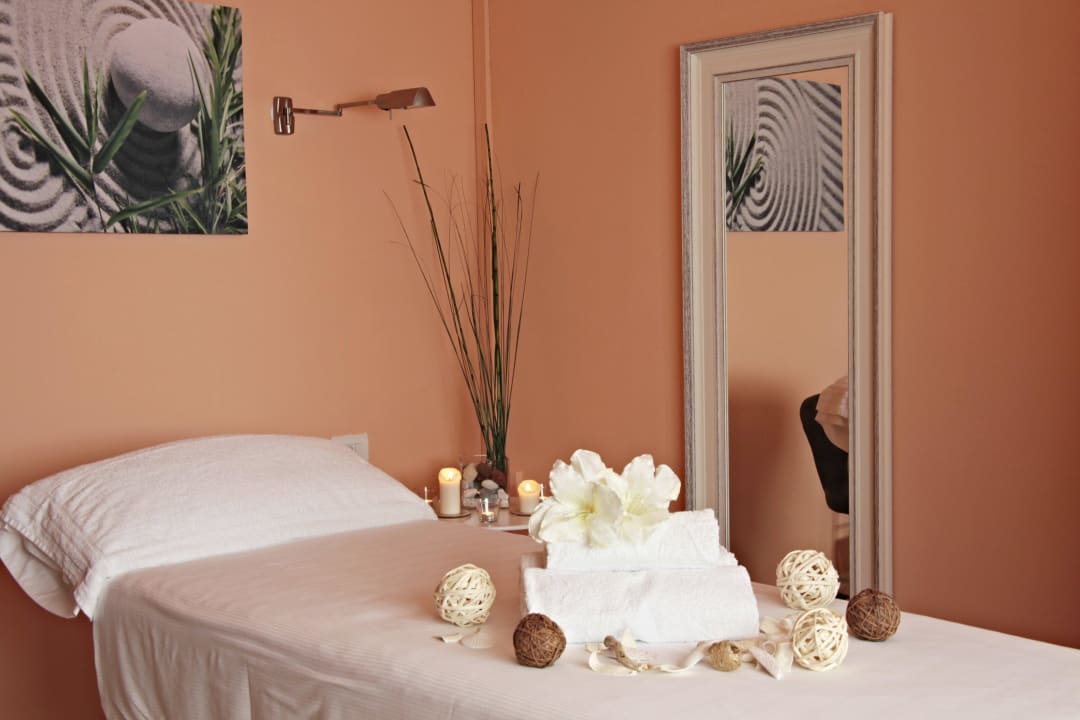 Wellness - Bed - Cap Vermell - 2013 Cap Vermell Beach Hotel