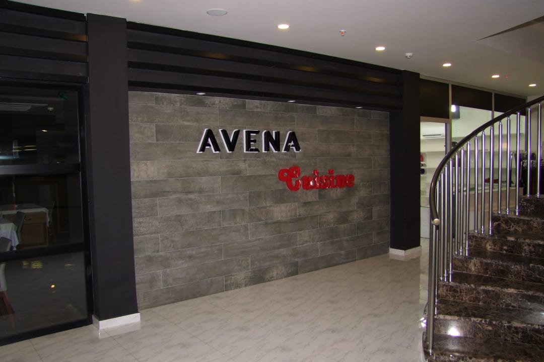 In der Lobby Avena Resort & Spa