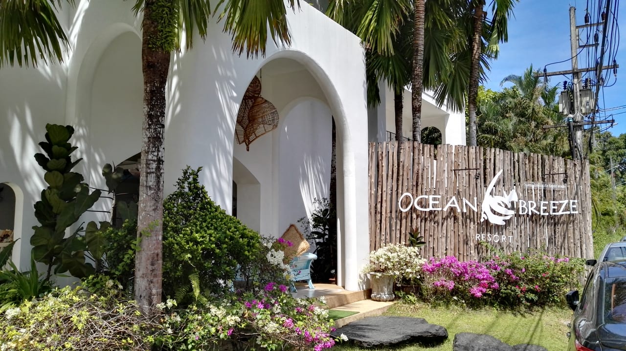 Außenansicht Ocean Breeze Resort
